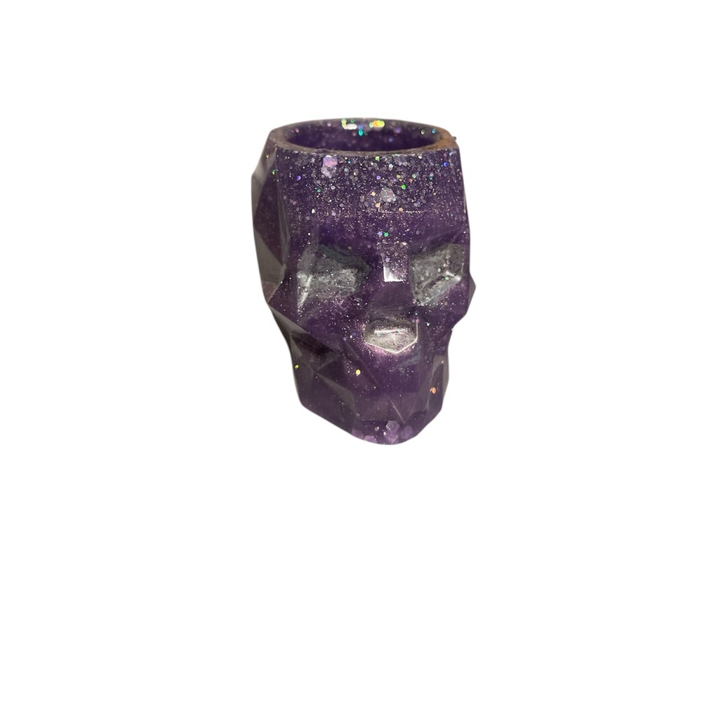 Resin Skull Makeup Holder **Multiple available** Handcrafted - Picture 3 of 15